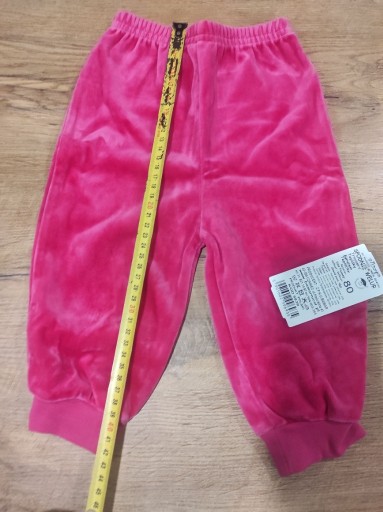 Zdjęcie oferty: Spodnie welurowe różowe dresowe Bamar Nicol 80