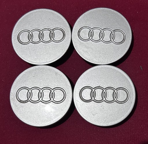 Zdjęcie oferty: Dekielek dekielki AUDI 63 mm 893601170