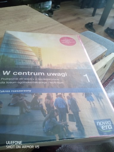 Zdjęcie oferty: W centrum uwagi 1 zakres rozszerzony 2019