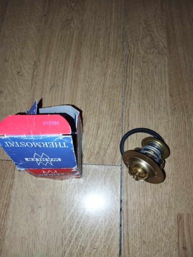 Zdjęcie oferty: termostat ford cougar 2.0