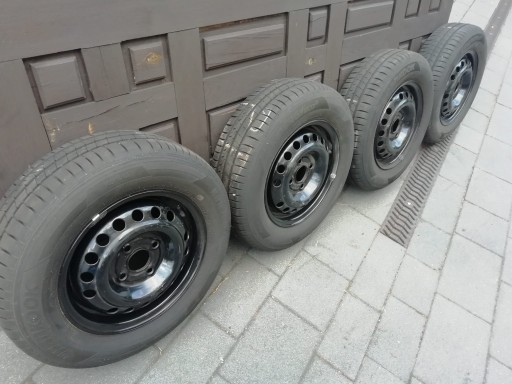 Zdjęcie oferty: Opony letnie Hankook z felgami. 175/70/R13