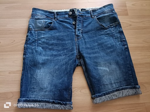 Zdjęcie oferty: Spodenki jeansowe House W33