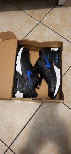 Zdjęcie oferty: Nike Air Max 90 37,5