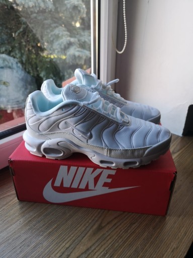 Zdjęcie oferty: Nike Air Max PLUS TN | rozmiar EU37