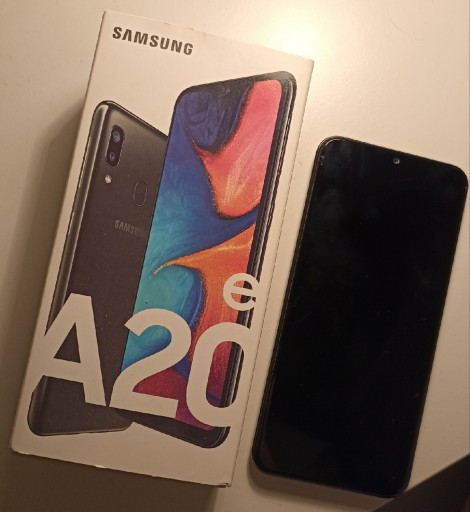 Zdjęcie oferty: Samsung Galaxy a20e