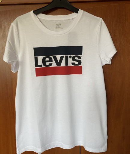 Zdjęcie oferty: Biała koszulka Levi’s!