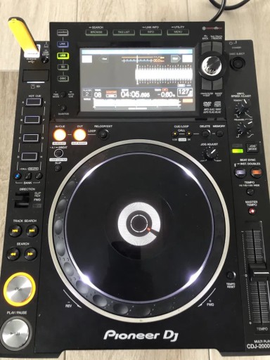 Zdjęcie oferty: Pioneer CDJ 2000 nx2 nexus2 + torba UDG