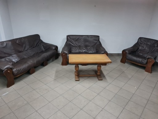 Zdjęcie oferty: Meble sofa komplet mebloscianka biurko
