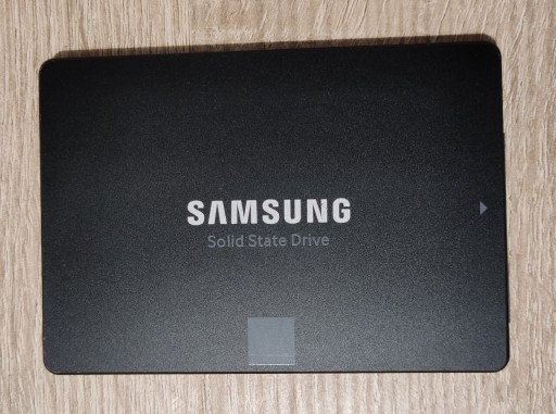 Zdjęcie oferty: Dysk SSD Samsung 860 evo 500gb