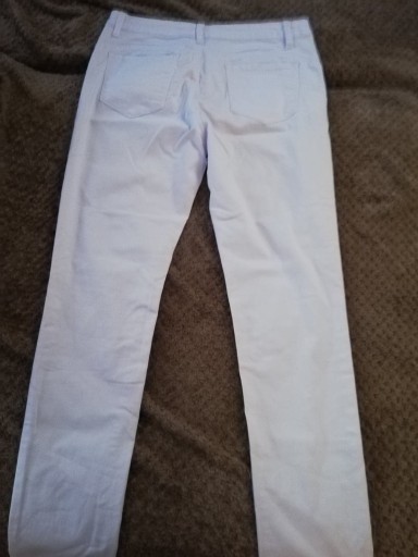 Zdjęcie oferty: dżinsy białe damskie letnie