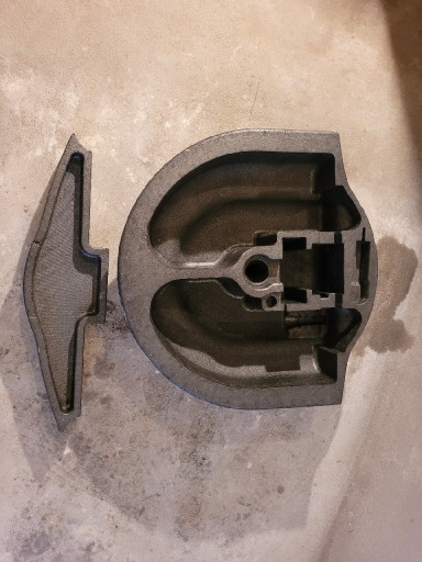 Zdjęcie oferty: Kosz koła zapasowego Ford Mondeo MK4