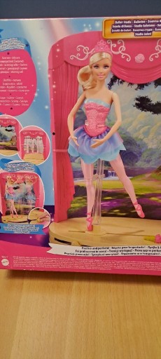 Zdjęcie oferty: Lalka barbie Mattel baletnica 2013