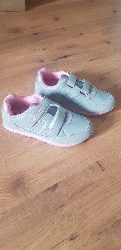 Zdjęcie oferty: Adidasy dziewczęce