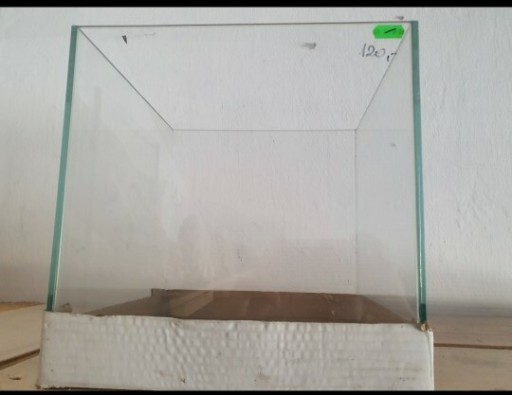 Zdjęcie oferty: Akwarium 30x30 nowe