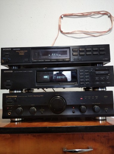 Zdjęcie oferty: tuner sony s700ES ,pioneer A-307R kenwood KT5020L 