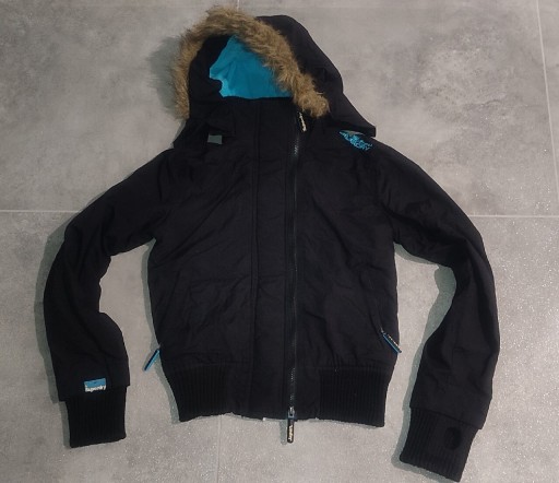 Zdjęcie oferty: Kurtka Superdry r. S czarna Windbomber