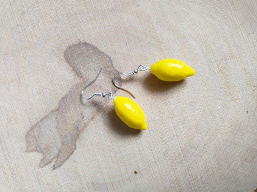 Zdjęcie oferty: Cytrynki kolczyki z glinki polimerowej Handmade 