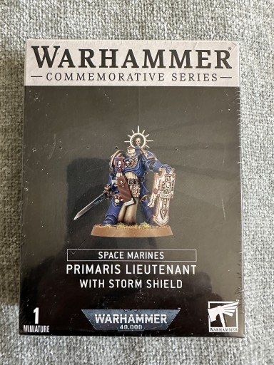 Zdjęcie oferty: WARHAMMER 40K Primaris Lieutenant Storm Shield