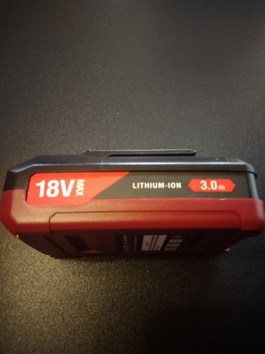 Zdjęcie oferty: Akumulator Li-Ion Einhell 18 V 3 Ah 