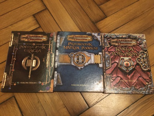 Zdjęcie oferty: 3 podręczniki Dungeons and Dragons (D&D) 3ed
