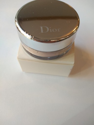 Zdjęcie oferty: Dior nude air 030 puder sypki 