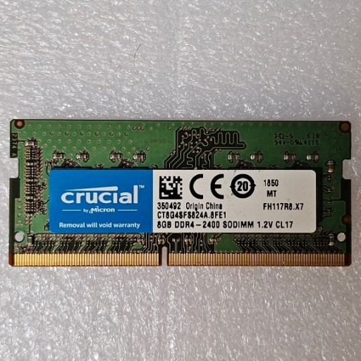 Zdjęcie oferty: Pamięć RAM DDR4 Crucial 8GB CT8G4SFS824A.8FE1 2400