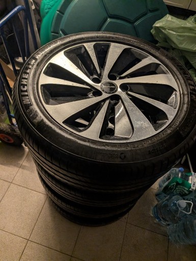 Zdjęcie oferty: Oryginalne koła, felgi + opony + czujniki do BYD SEAL U dm-i 2025