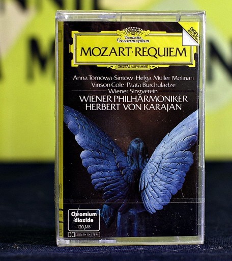 Zdjęcie oferty: Mozart - Requiem, H von Karajan, Folia, CrO2