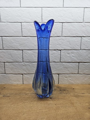 Zdjęcie oferty: Wazon niebiesko-transparentny 