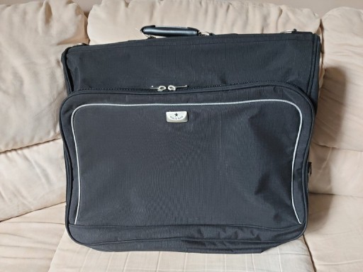 Zdjęcie oferty: Torba walizka na ubrania garnitur Space Bag