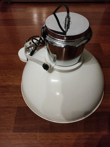 Zdjęcie oferty: Lampa sufitowa wisząca do kuchni, przedpokoju, salonu biała