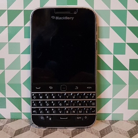 Zdjęcie oferty: Telefon BlackBerry Classic zestaw dwa etui pudełko