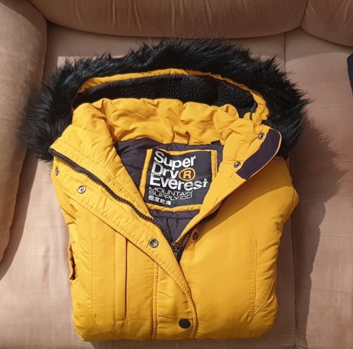 Zdjęcie oferty: Oryginalna kurtka damska SuperDry rozm.M 