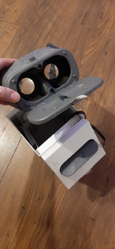 Zdjęcie oferty: Na sprzedaż Google Daydream View VR Headset