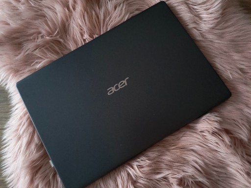 Zdjęcie oferty: Laptop Acer Aspire 3 R5-3500U/8GB/512/Win 11 IPS
