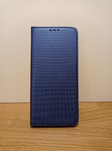 Zdjęcie oferty: Etui pokrowiec magnetyczny Huawei P40