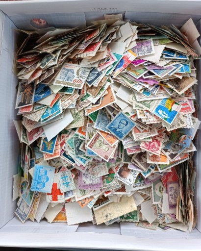 Zdjęcie oferty: zestaw znaczków pocztowych świata 500 szt PROMO.