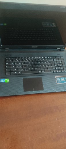 Zdjęcie oferty: Asus R704VC-TY226H