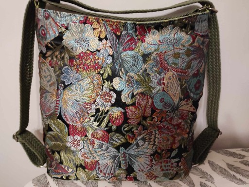 Zdjęcie oferty: Torebko-plecak ekoskóra oliwkowa motyle handmade 