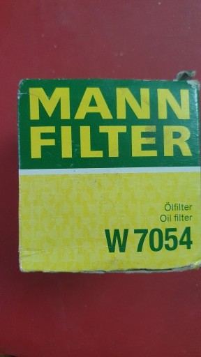 Zdjęcie oferty: MANN-FILTER W 7054