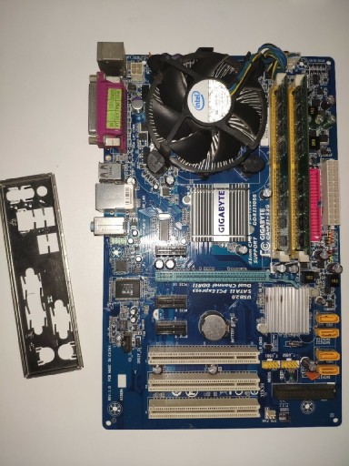 Zdjęcie oferty: Płyta główna Gigabyte GA-P31-S3G + CPU + RAM 