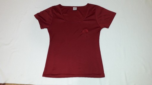 Zdjęcie oferty: wiśniowy damski t-shirt z aplikacją rozm. 38