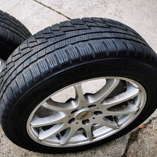 Zdjęcie oferty: Felgi Dezent V 5x108 Opony Nokian WR G2 205/55R16