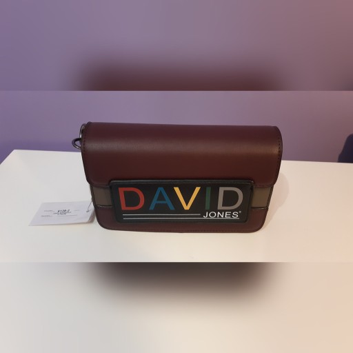 Zdjęcie oferty: Torebka David Jones Purpura