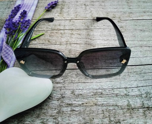Zdjęcie oferty: Okulary przeciwsłoneczne damskie 