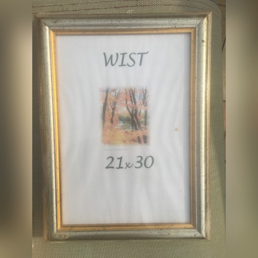 Zdjęcie oferty: Ramka 21x30  drewniana WYPRZEDAŻ 