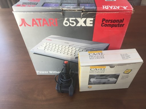 Zdjęcie oferty: Atari 65XE + CA12 STAN KOLEKCJONERSKI