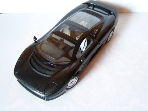 Zdjęcie oferty: Jaguar XJ220 Tamiya 1:24