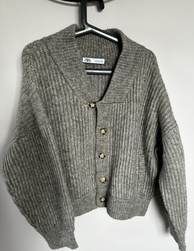 Zdjęcie oferty: Zara sweter oversize z wełną zapinany przodem