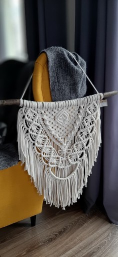 Zdjęcie oferty: MAKRAMA MACRAME OZDOBA ŚCIENNA NA GAŁĘZI BOHO